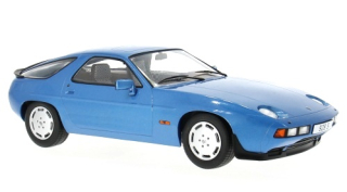 Porsche 928 S 1980 light blue 1:18 MCG Modelcar Group