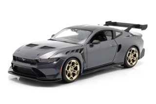 Ford Mustang GTD 2025 grey 1:18 Maisto