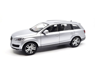 Audi Q7 1:18 Kyosho