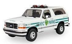 Ford Bronco XL New York City Department of Parks & Recreation 1992 white/green 1:18 GreenLight