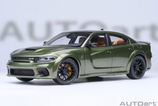 Dodge Charger SRT Hellcat Redeye Jailbreak Coupe 2023 F8 green 1:18 AUTOart