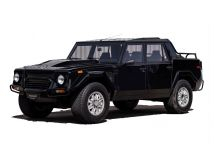 Lamborghini LM002 black 1:18 AUTOart