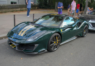 Ferrari 488 PISTA British green 1:18 B.B.R.