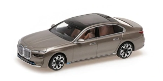 BMW I7 2023 grey metallic 1:43 Minichamps