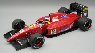 Ferrari F92A #28 I.Capelli British GP 1992 with Pilot Figure 1:18 Tecnomodel
