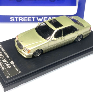 Mercedes-Benz W140 S600 gold 1:64 Street Weapon