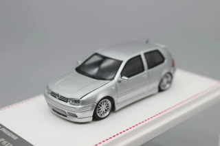 Volkswagen Golf GTI MK4 silver 1:64 Focal Horizon
