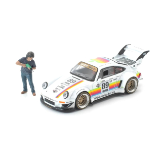 Porsche RWB 930 #89 *APPLE* With Akira Nakai Figure (Collaboration With American Diorama) 1:64 Pop Race