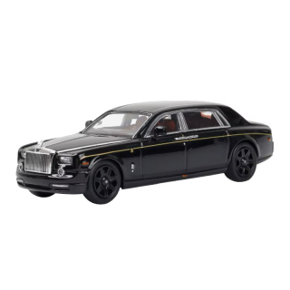 Rolls Royce Phantom VII black 1:64 Street Weapon