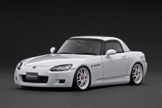 Honda S2000 AP1 white 1:18 Ignition Model
