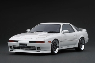 Toyota Supra 3.0 GT Turbo LIMITED (MA70) white 1:18 Ignition Model