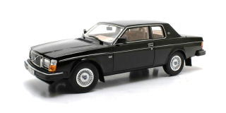 Volvo 262C Bertone 1981 black 1:18 Cult Scale Models
