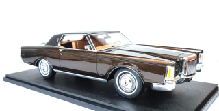 Lincoln Continental MKIII 1971 brown metallic 1:18 Cult Scale Models