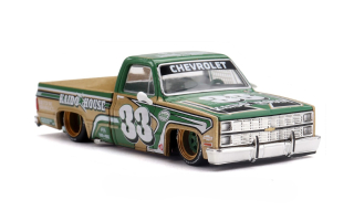 Chevrolet Silverado 1980 Kaido Intimidator V2 1:64 Mini GT