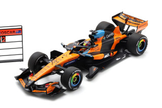 McLaren Mastercard F1 Team MCL40 #81 O.Piastri 2nd Japanese GP 2026 1:18 Spark