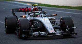 Audi Revolut F1 Team R26 #5 G.Bortoleto 9th Australian GP 2026 1:18 Spark