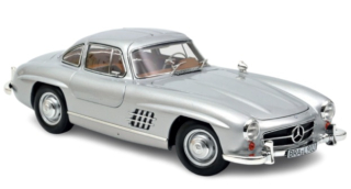 Mercedes-Benz 300 SL 1954 silver 1:18 Norev
