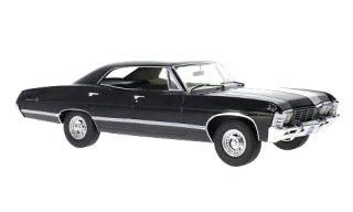 Chevrolet Impala 1967 black 1:18 MCG Modelcar Group