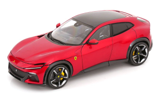 Ferrari Purosangue 2022 rosso magma with Showcase 1:18 Polistil