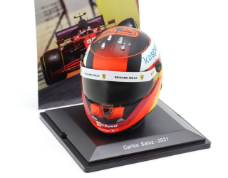 Helmet - Carlos Sainz jr. Scuderia Ferrari #55 Formula 1 2021 1:5 Spark Editions