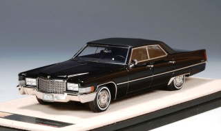 Cadillac Sedan De Ville 1970 black 1:43 Stamp Models