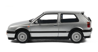 Volkswagen Golf MKIII VR6 1994 diamant silver 1:43 Solido