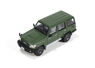 Toyota Land Cruiser LC76 1994 green 1:64 Massdi