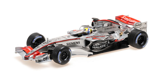 McLaren Mercedes MP4/21 #4 Juan Pablo Montoya 2006 1:18 Minichamps 