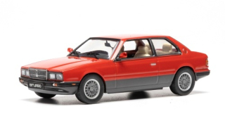 Maserati Biturbo 1982 red/black 1:43 Ixo Models
