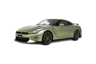 Nissan GT-R R35 Premium Edition T-Spec 2024 millenium jade 1:18 GT Spirit