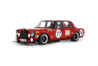 S-Klub C63S 2024 mars red 1:18 GT Spirit