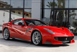 Ferrari F12 TDF Rosso Corsa 1:12 Looksmart