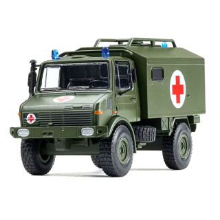 Mercedes-Benz Unimog U1300L Military Ambulance NATO green 1:64 Massdi