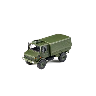 Mercedes-Benz Unimog U1300L Truck green 1:64 Massdi