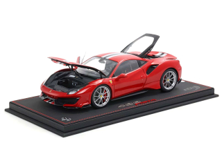 Ferrari 488 PISTA Rosso Corsa with stripe 1:18 B.B.R.
