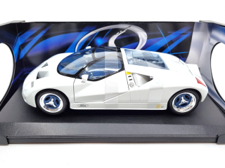 Ford GT90 1:18 Maisto