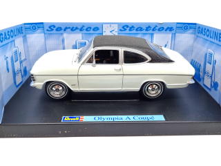 Opel Olympia A Coupé 1:18 Revell