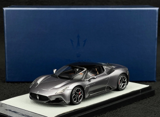 Maserati MC20 2020 grey metallic/gloss black roof 1:43 B.B.R.