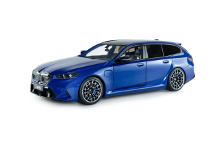 BMW M5 Touring 2024 marina bay blue metallic 1:18 Solido