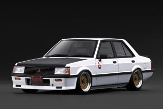 Mitsubishi Lancer EX GSR Turbo A175A white/black 1:18 Ignition Model
