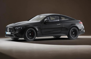 Mercedes-AMG CLE 53 Coupe obsidian black 1:18 NZG