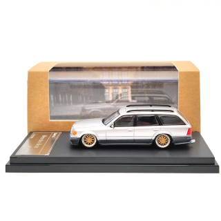 Mercedes-Benz S124 T silver 1:64 Mortal Model