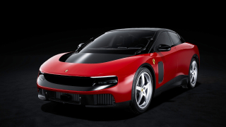 Ferrari Luce Rosso Fiammante 1:18 MR Collection