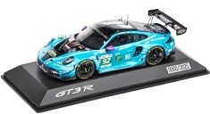Porsche 911 GT3 R 992 Manthey 1st Phorm #92 Hardwick/Pera/Lietz 24H Le Mans 2025 1:43 Spark