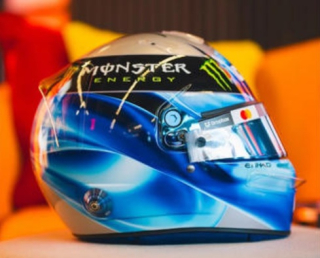 Helmet - Oscar Piastri - McLaren Mastercard F1 Team Canadian GP 2026 1:5 Spark