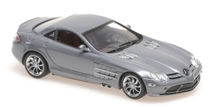Mercedes-Benz SLR McLaren 2003 silver 1:43 Minichamps