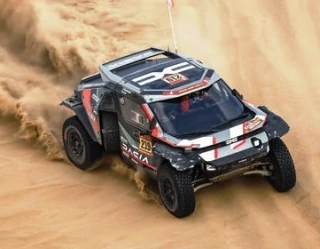 Dacia Sandrider #219 S.Loeb/E.Boulanger 4th Dakar Rally 2026 1:43 Spark