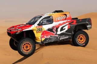 Toyota SVR #203 S.Quintero/A.Short 9th Dakar Rally 2026 1:43 Spark