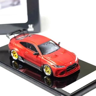 BMW M4 G82 matte red 1:64 Street Weapon