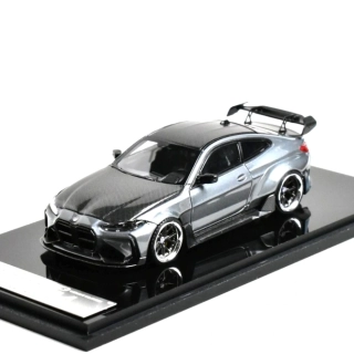 BMW M4 G82 carbon/gunmetal gray 1:64 Street Weapon